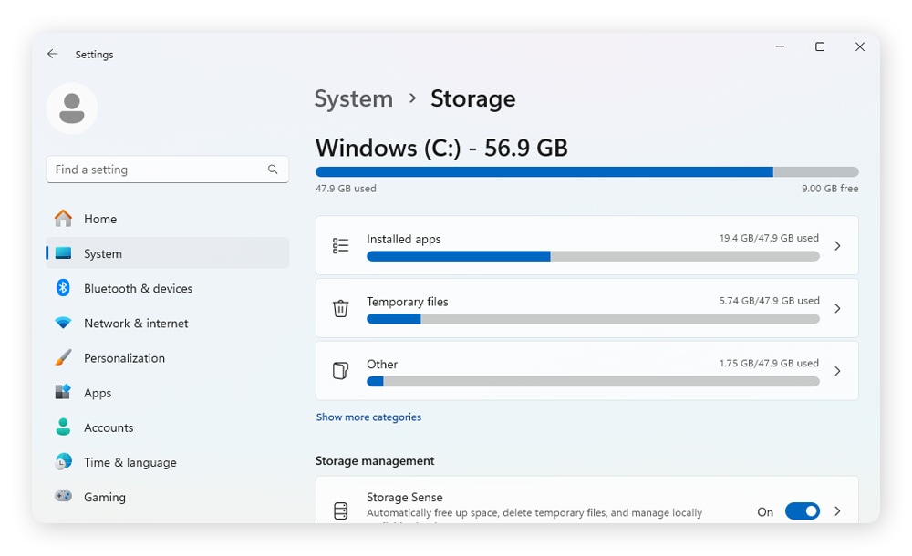 A screenshot showing how to check storage space on a PC.